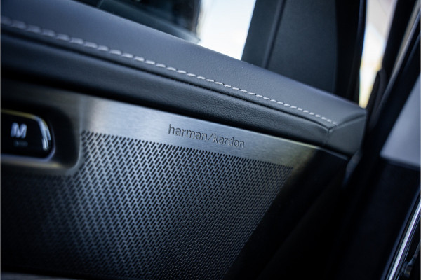 Volvo XC90 2.0 T8 Plug-in hybrid AWD Plus Dark ** Panodak ** Harman/Kardon ** Trekhaak ** HUD