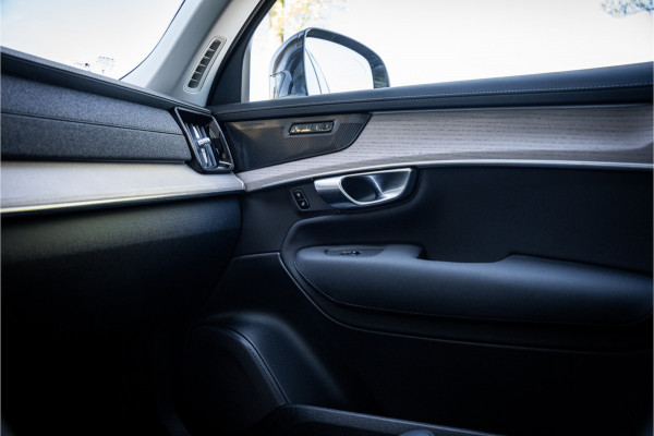 Volvo XC90 2.0 T8 Plug-in hybrid AWD Plus Dark ** Panodak ** Harman/Kardon ** Trekhaak ** HUD