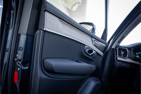 Volvo XC90 2.0 T8 Plug-in hybrid AWD Plus Dark ** Panodak ** Harman/Kardon ** Trekhaak ** HUD