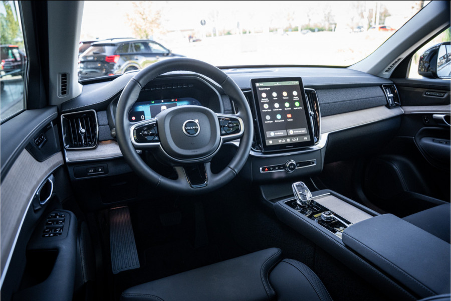 Volvo XC90 2.0 T8 Plug-in hybrid AWD Plus Dark ** Panodak ** Harman/Kardon ** Trekhaak ** HUD