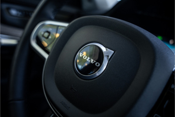 Volvo XC90 2.0 T8 Plug-in hybrid AWD Plus Dark ** Panodak ** Harman/Kardon ** Trekhaak ** HUD