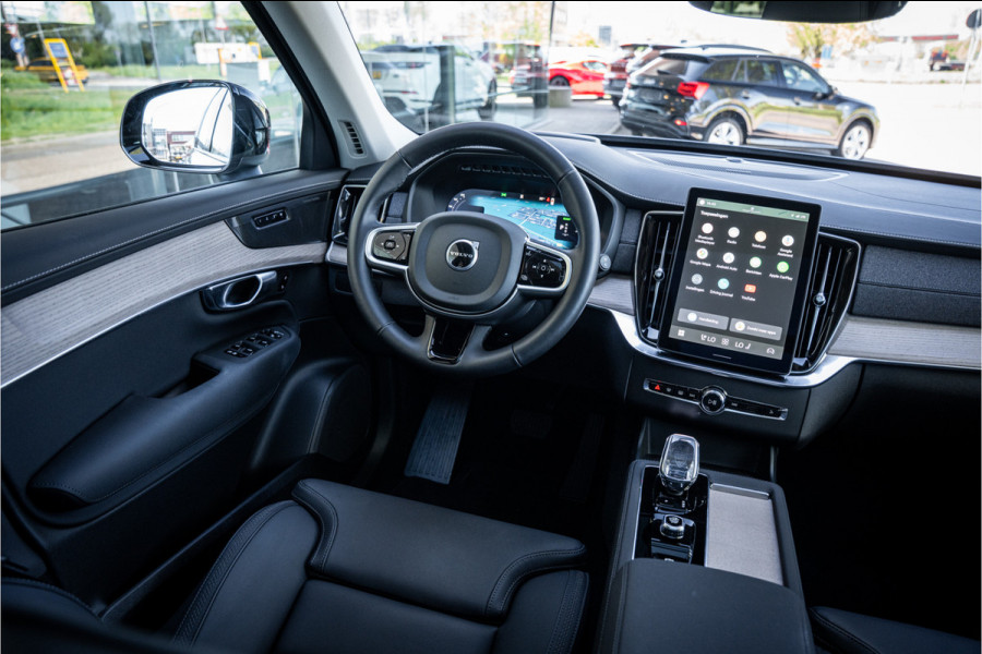 Volvo XC90 2.0 T8 Plug-in hybrid AWD Plus Dark ** Panodak ** Harman/Kardon ** Trekhaak ** HUD