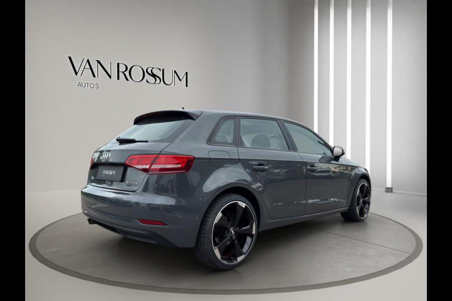 Audi A3 Sportback 30 TFSI | Navi | Parkeersensors V+A | Airco (automatisch) | 16"| Bluetooth |