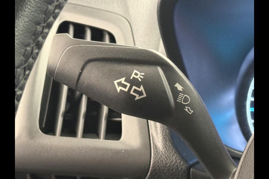 Ford Transit Connect 1.5 EcoBlue Automaat L2 Trend Navigatie Airco Parkeersensoren Cruise Control Camera