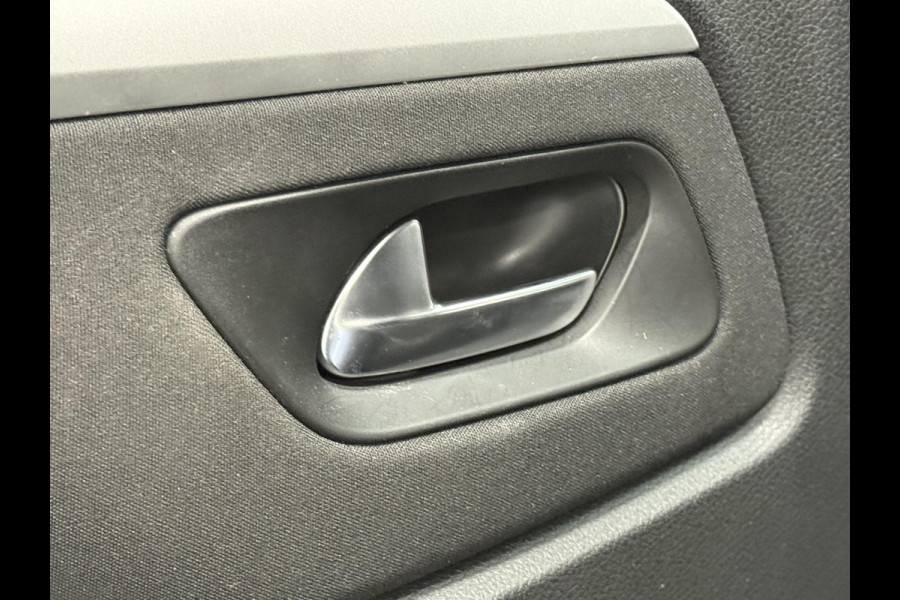 Opel Vivaro 2.0 CDTI L3H1 Dubbele Cabine Edition Airco Navi Trekhaak