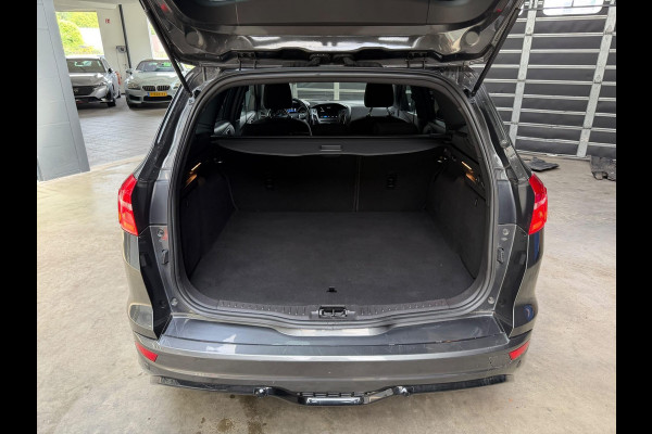 Ford FOCUS Wagon 1.0 ST-Line 140PK XENON-CLIMA-CAMERA-STLVERWARMING