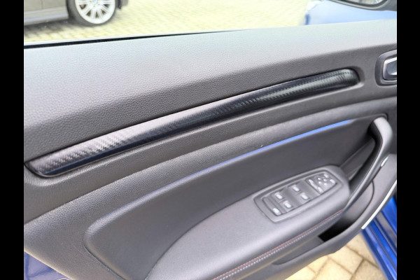 Renault Mégane Estate 1.6 E-Tech Plug-In Hybrid 160 R.S. Line | Camera | PDC | Keyless |