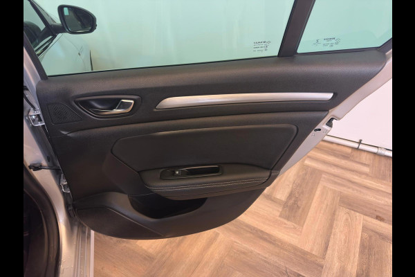 Renault Mégane Estate 1.3 TCe Bose|NAP|GROOT SCHERM|INRUIL MOGELIJK|