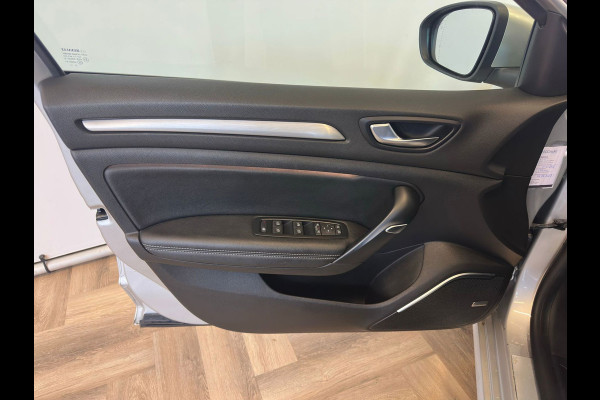 Renault Mégane Estate 1.3 TCe Bose|NAP|GROOT SCHERM|INRUIL MOGELIJK|
