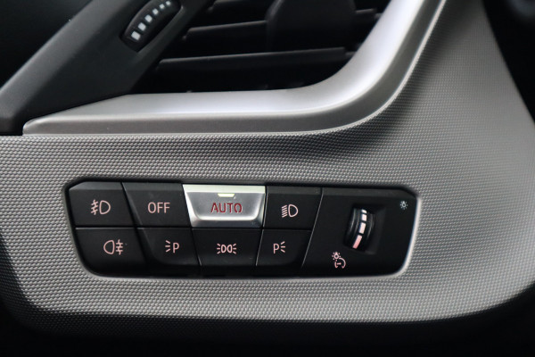 BMW 1-serie 118i Business Edition | Automaat | Carplay | Navi |