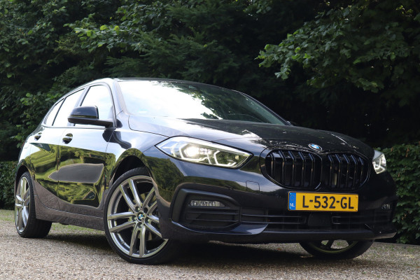 BMW 1-serie 118i Business Edition | Automaat | Carplay | Navi |