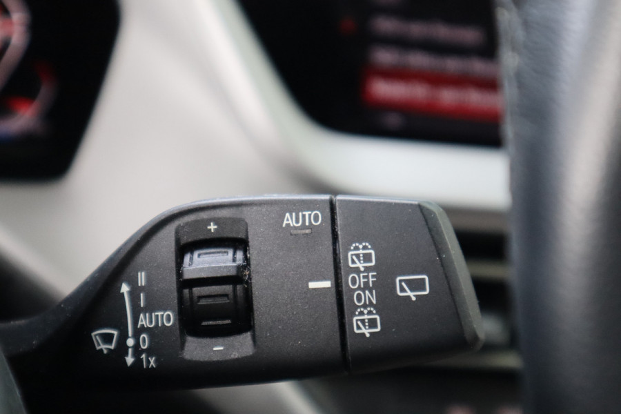 BMW 1-serie 118i Business Edition | Automaat | Carplay | Navi |