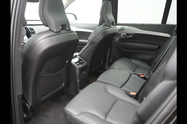 Volvo XC90 T8 Recharge AWD Ultimate Dark 7 Persoons 456pk PHEV LONG RANGE Dealer O.H | Trekhaak af Fabriek | Bowers & Wilkins | Panodak | 22"L.M | Adaptive Cruise | Head Up | Alcantara Hemel | Pilot Assist | Google Maps | Keyless |