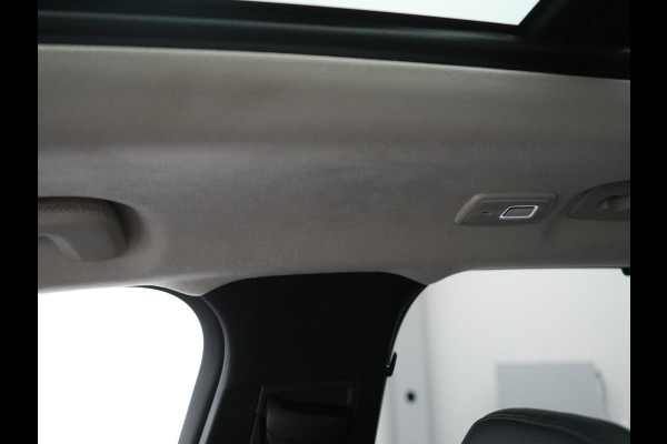 Volvo XC90 T8 Recharge AWD Ultimate Dark 7 Persoons 456pk PHEV LONG RANGE Dealer O.H | Trekhaak af Fabriek | Bowers & Wilkins | Panodak | 22"L.M | Adaptive Cruise | Head Up | Alcantara Hemel | Pilot Assist | Google Maps | Keyless |