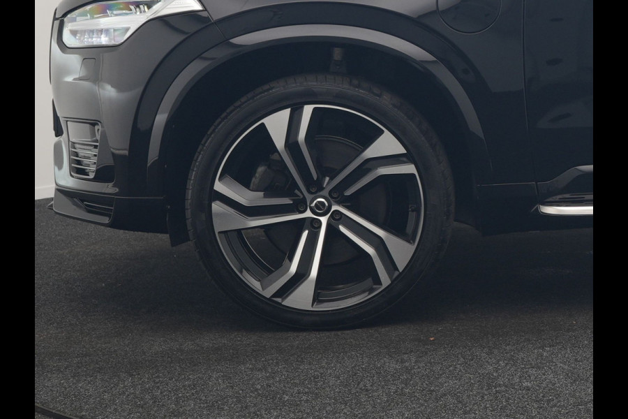 Volvo XC90 T8 Recharge AWD Ultimate Dark 7 Persoons 456pk PHEV LONG RANGE Dealer O.H | Trekhaak af Fabriek | Bowers & Wilkins | Panodak | 22"L.M | Adaptive Cruise | Head Up | Alcantara Hemel | Pilot Assist | Google Maps | Keyless |