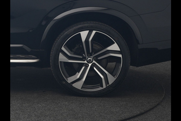 Volvo XC90 T8 Recharge AWD Ultimate Dark 7 Persoons 456pk PHEV LONG RANGE Dealer O.H | Trekhaak af Fabriek | Bowers & Wilkins | Panodak | 22"L.M | Adaptive Cruise | Head Up | Alcantara Hemel | Pilot Assist | Google Maps | Keyless |