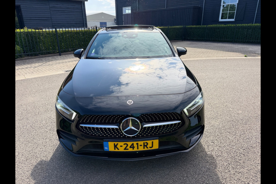 Mercedes-Benz A-Klasse 250 e AMG Limited Nightpakket Burmester Multibeam Panorama Memory Sfeer Camera Night Keyless