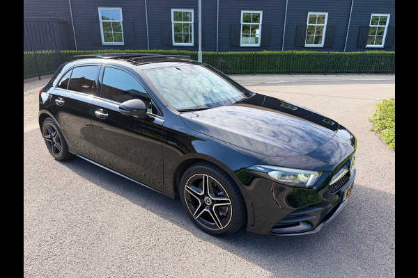 Mercedes-Benz A-Klasse 250 e AMG Limited Nightpakket Burmester Multibeam Panorama Memory Sfeer Camera Night Keyless