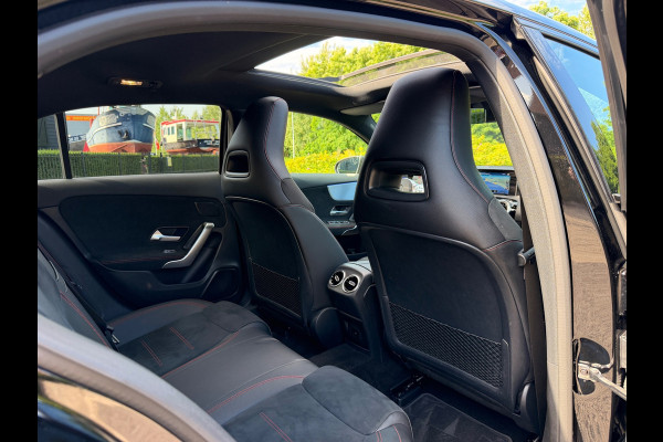 Mercedes-Benz A-Klasse 250 e AMG Limited Nightpakket Burmester Multibeam Panorama Memory Sfeer Camera Night Keyless
