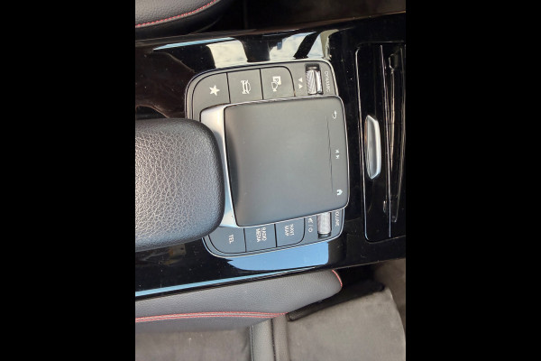 Mercedes-Benz A-Klasse 250 e AMG Limited Nightpakket Burmester Multibeam Panorama Memory Sfeer Camera Night Keyless