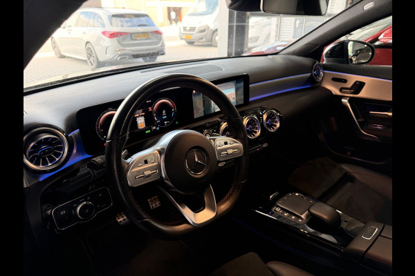 Mercedes-Benz A-Klasse 250 e AMG Limited Nightpakket Burmester Multibeam Panorama Memory Sfeer Camera Night Keyless