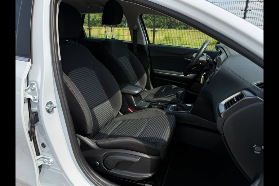 Kia Ceed Sportswagon 1.0 T-GDi DynamicLine | Achteruitrijcamera | PDC | Trekhaak | Carplay |