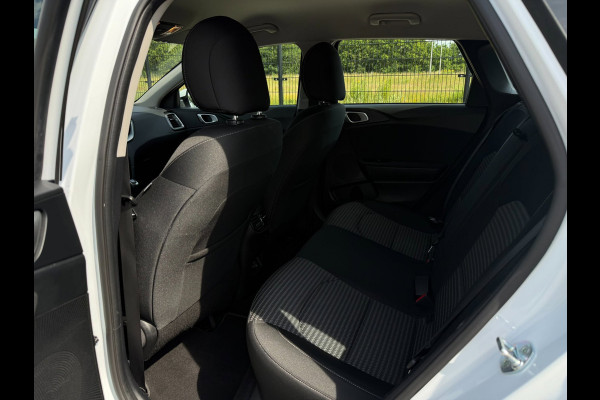 Kia Ceed Sportswagon 1.0 T-GDi DynamicLine | Achteruitrijcamera | PDC | Trekhaak | Carplay |