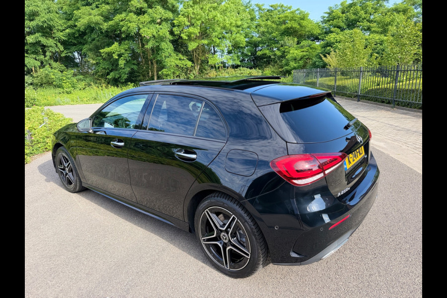 Mercedes-Benz A-Klasse 250 e AMG Limited Nightpakket Burmester Multibeam Panorama Memory Sfeer Camera Night Keyless
