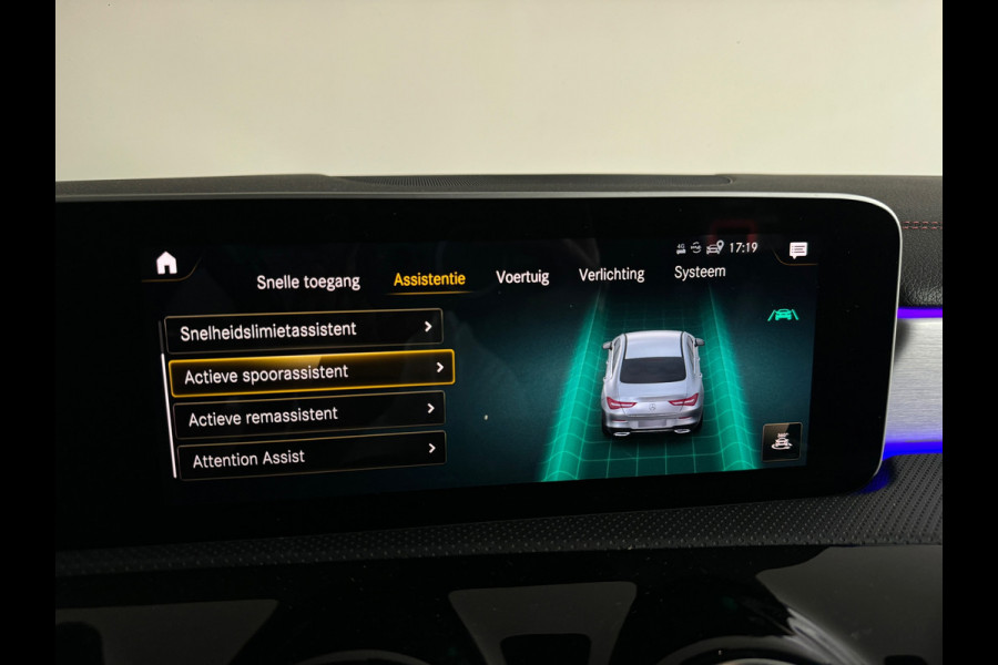 Mercedes-Benz CLA-Klasse 220 4MATIC Night|Keyless|Sfeer|Camera