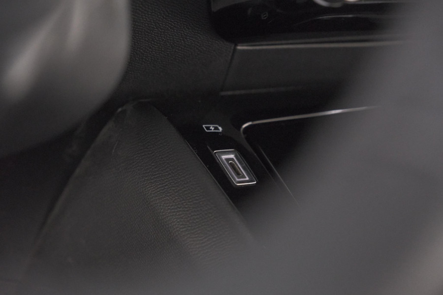 Peugeot 208 Hybrid 110 e-DSC6 Allure | IJSKOUDE Climate Control | Apple Carplay | Parkeersensoren