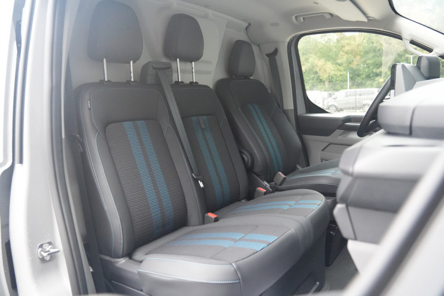 Ford E-Transit Custom 340 L2H1 Sport 71 kWh 218pk - ACC - B&O - Navi - Stoel/Stuurverwarming - 360 Camera - Blindspot - Rijklaar