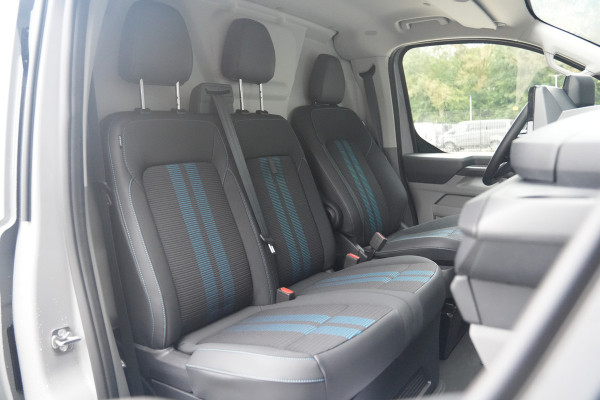 Ford E-Transit Custom 340 L2H1 Sport 71 kWh 218pk - ACC - B&O - Navi - Stoel/Stuurverwarming - 360 Camera - Blindspot - Rijklaar
