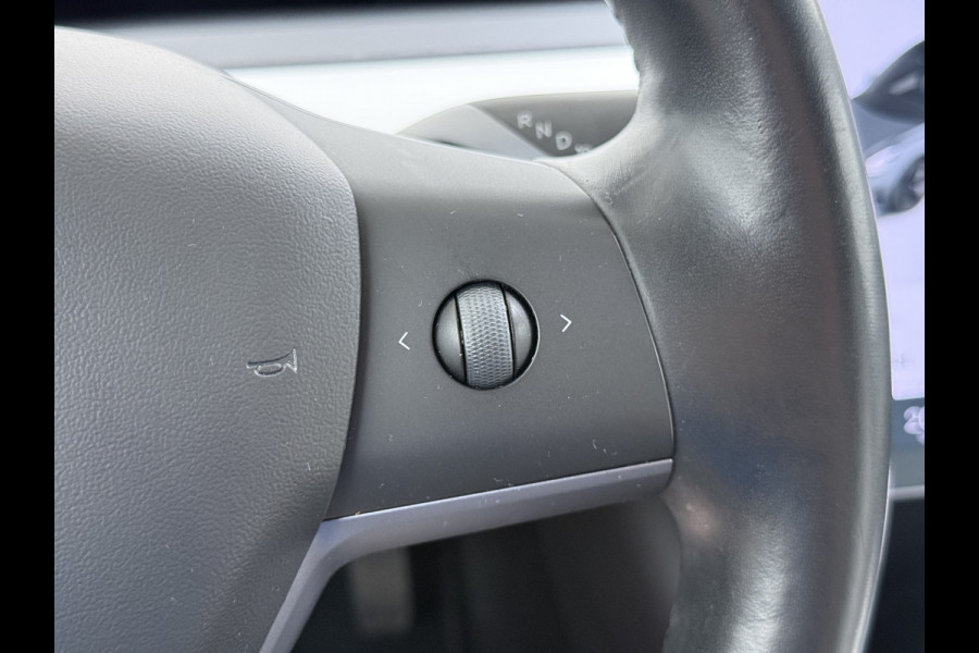 Tesla Model 3 Long Range AWD 75kWh 463PK Full Self Driving Ivoor Interieur All-Season banden Privacy Glas Premium Audio Panoramadak Navi Camer SOH 82% Lmv Leder Memory Elek.Stoelen Achterbank+Stoelverwarming Keyless Wifi Origineel Nederlandse Particuliere Auto Fabrieksgarantie op Accu en motor tot 25-3-2027/192.000KM
