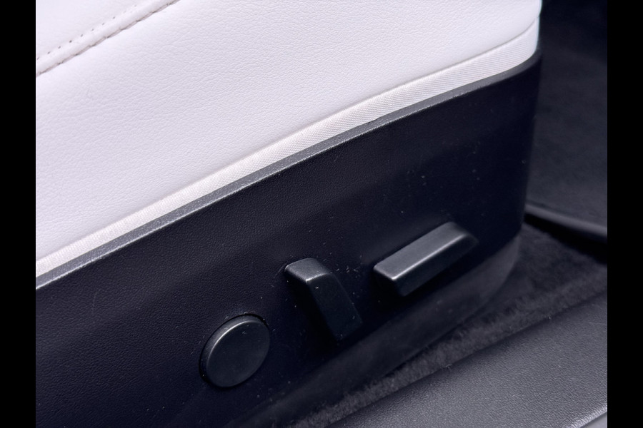 Tesla Model 3 Long Range AWD 75kWh 463PK Full Self Driving Ivoor Interieur All-Season banden Privacy Glas Premium Audio Panoramadak Navi Camer SOH 82% Lmv Leder Memory Elek.Stoelen Achterbank+Stoelverwarming Keyless Wifi Origineel Nederlandse Particuliere Auto Fabrieksgarantie op Accu en motor tot 25-3-2027/192.000KM