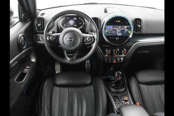 MINI Countryman 2.0 Cooper S Hammersmith | Panoramadak | Carplay | Camera | Harman/Kardon | Leder | Stoelverwarming | Elektrische kofferbak | Digital cockpit | Keyless | Cruise control | Climate control