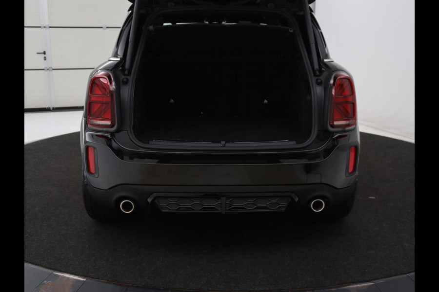 MINI Countryman 2.0 Cooper S Hammersmith | Panoramadak | Carplay | Camera | Harman/Kardon | Leder | Stoelverwarming | Elektrische kofferbak | Digital cockpit | Keyless | Cruise control | Climate control