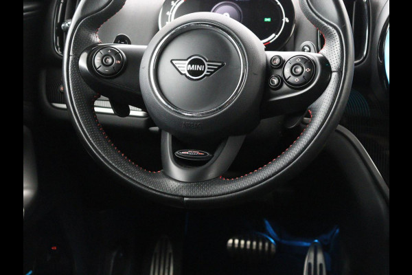 MINI Countryman 2.0 Cooper S Hammersmith | Panoramadak | Carplay | Camera | Harman/Kardon | Leder | Stoelverwarming | Elektrische kofferbak | Digital cockpit | Keyless | Cruise control | Climate control