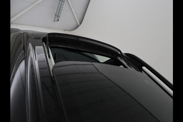 MINI Countryman 2.0 Cooper S Hammersmith | Panoramadak | Carplay | Camera | Harman/Kardon | Leder | Stoelverwarming | Elektrische kofferbak | Digital cockpit | Keyless | Cruise control | Climate control
