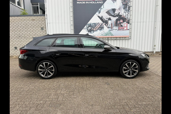 Seat Leon Sportstourer 1.4 TSI eHybrid PHEV FR Business | Navigatie | Clima | Panoramadak | Cruise | Camera | Trekhaak | 18"