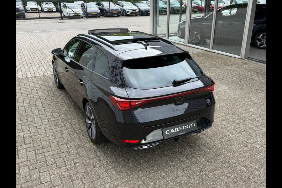 Seat Leon Sportstourer 1.4 TSI eHybrid PHEV FR Business | Navigatie | Clima | Panoramadak | Cruise | Camera | Trekhaak | 18"