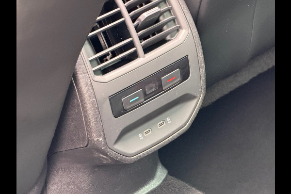 Seat Leon Sportstourer 1.4 TSI eHybrid PHEV FR Business | Navigatie | Clima | Panoramadak | Cruise | Camera | Trekhaak | 18"