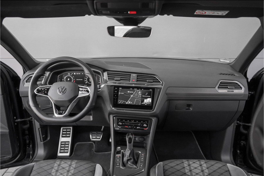 Volkswagen Tiguan 1.4 TSI eHybrid R-Line 360° Black Pack 20" Stoel en Stuurwielverw