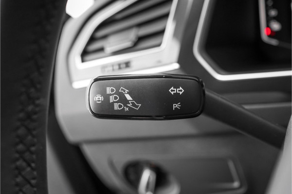Volkswagen Tiguan 1.4 TSI eHybrid R-Line 360° Black Pack 20" Stoel en Stuurwielverw