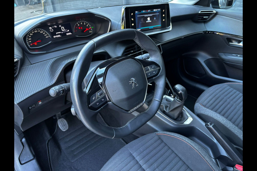 Peugeot 208 1.2 PureTech Active Pack|CARPLAY| PDC | NAVI | CRUISE | NWE APK