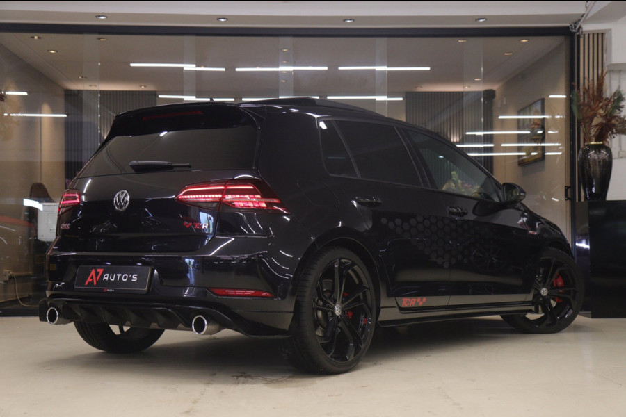 Volkswagen Golf 2.0 TSI GTI TCR /PANO/CARPLAY/CAM/KEYLESS/ACC/LANEASSIST/VOL