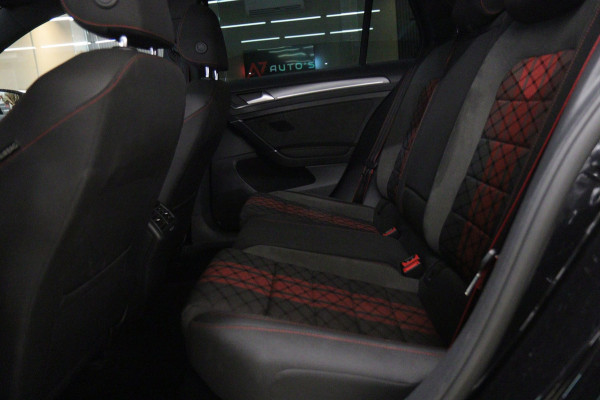 Volkswagen Golf 2.0 TSI GTI TCR /PANO/CARPLAY/CAM/KEYLESS/ACC/LANEASSIST/VOL