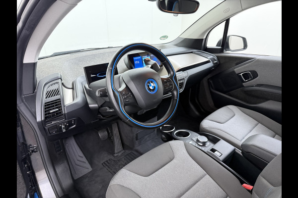 BMW i3 Executive Edition 120Ah 42kWh SOH 94% Warmtepomp Two-Tone Camera Navi-Pro Stoelverwarming Ecc Cruise Control Pdc Lmv 19" Isofix DAB Bluetooth Led Comfort pack advance Origineel Nederlandse Auto