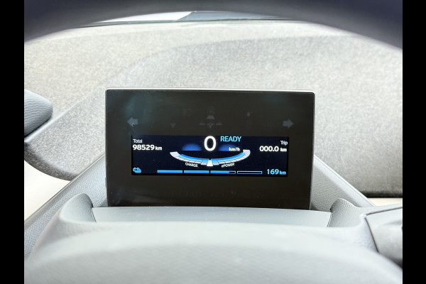 BMW i3 Executive Edition 120Ah 42kWh SOH 94% Warmtepomp Two-Tone Camera Navi-Pro Stoelverwarming Ecc Cruise Control Pdc Lmv 19" Isofix DAB Bluetooth Led Comfort pack advance Origineel Nederlandse Auto