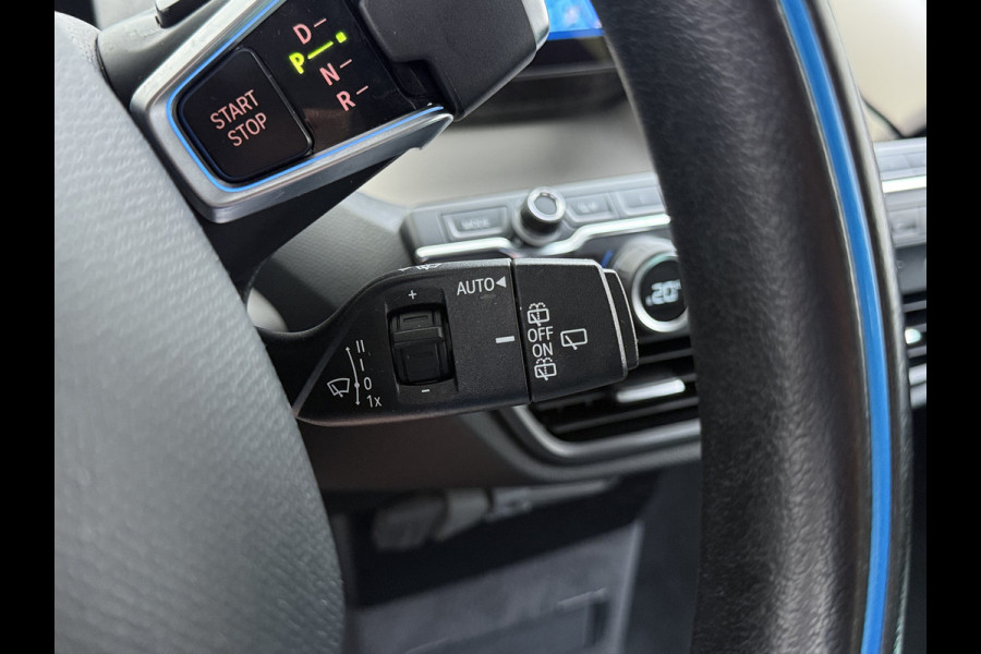BMW i3 Executive Edition 120Ah 42kWh SOH 94% Warmtepomp Two-Tone Camera Navi-Pro Stoelverwarming Ecc Cruise Control Pdc Lmv 19" Isofix DAB Bluetooth Led Comfort pack advance Origineel Nederlandse Auto