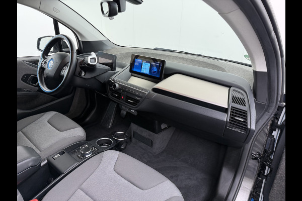BMW i3 Executive Edition 120Ah 42kWh SOH 94% Warmtepomp Two-Tone Camera Navi-Pro Stoelverwarming Ecc Cruise Control Pdc Lmv 19" Isofix DAB Bluetooth Led Comfort pack advance Origineel Nederlandse Auto